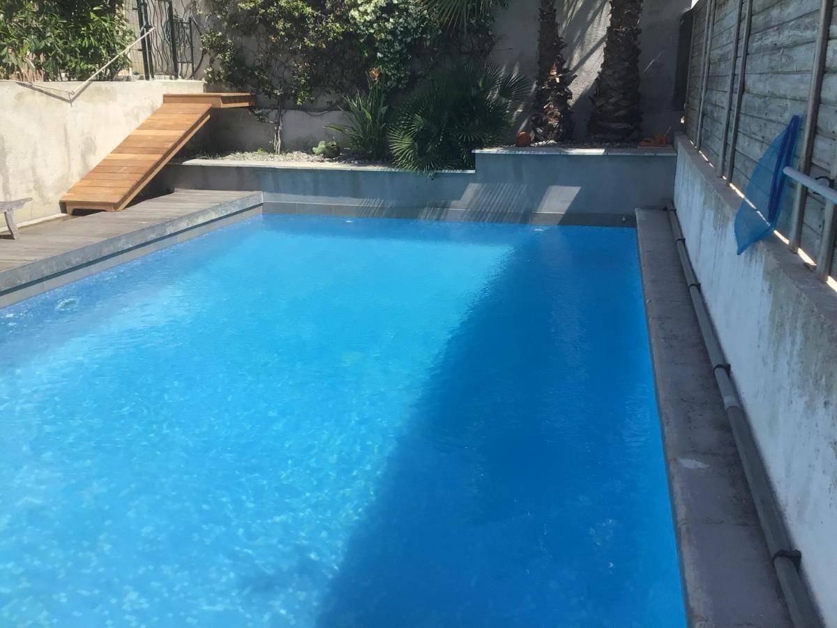 2 Pieces Rez-De-Jardin Dans Maison Avec Piscine Villeneuve-Loubet Kültér fotó