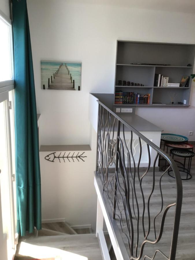 2 Pieces Rez-De-Jardin Dans Maison Avec Piscine Villeneuve-Loubet Kültér fotó