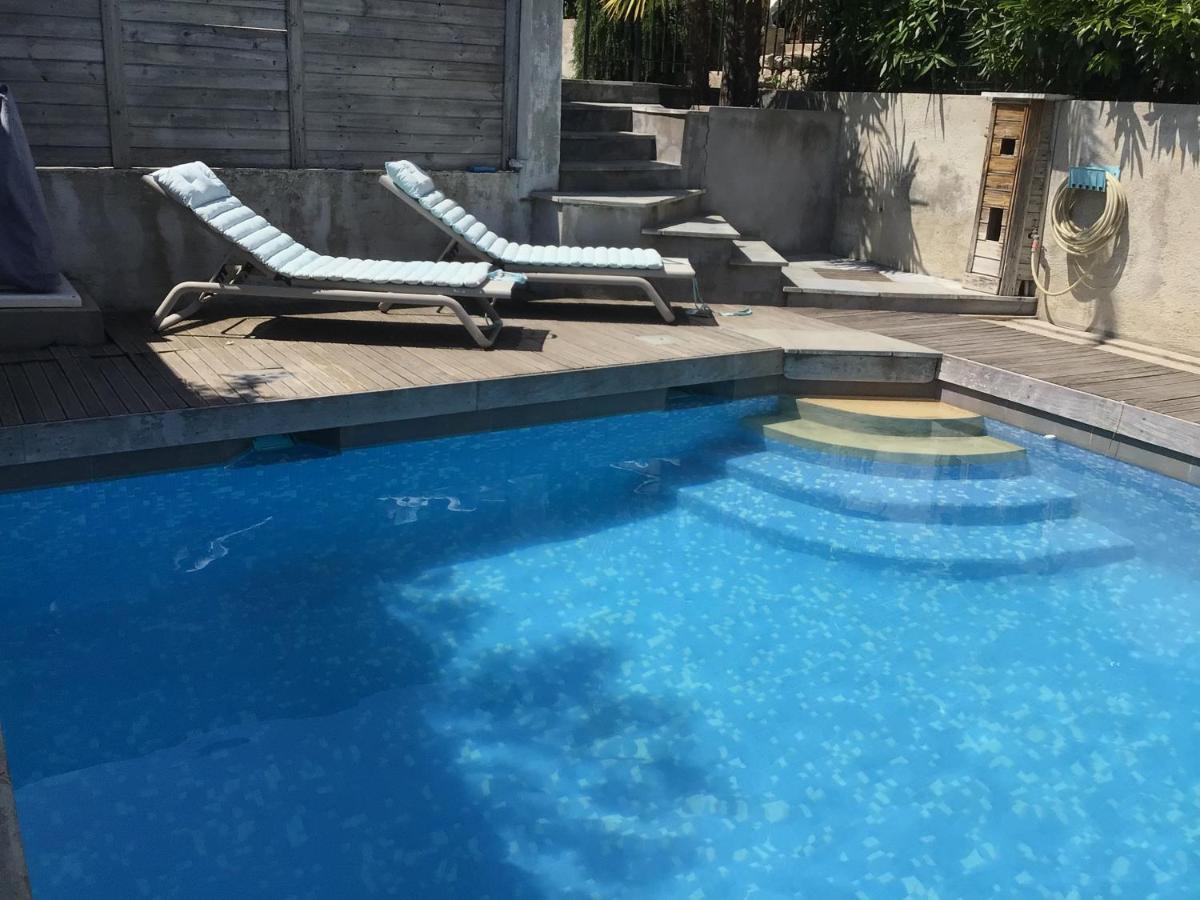 2 Pieces Rez-De-Jardin Dans Maison Avec Piscine Villeneuve-Loubet Kültér fotó