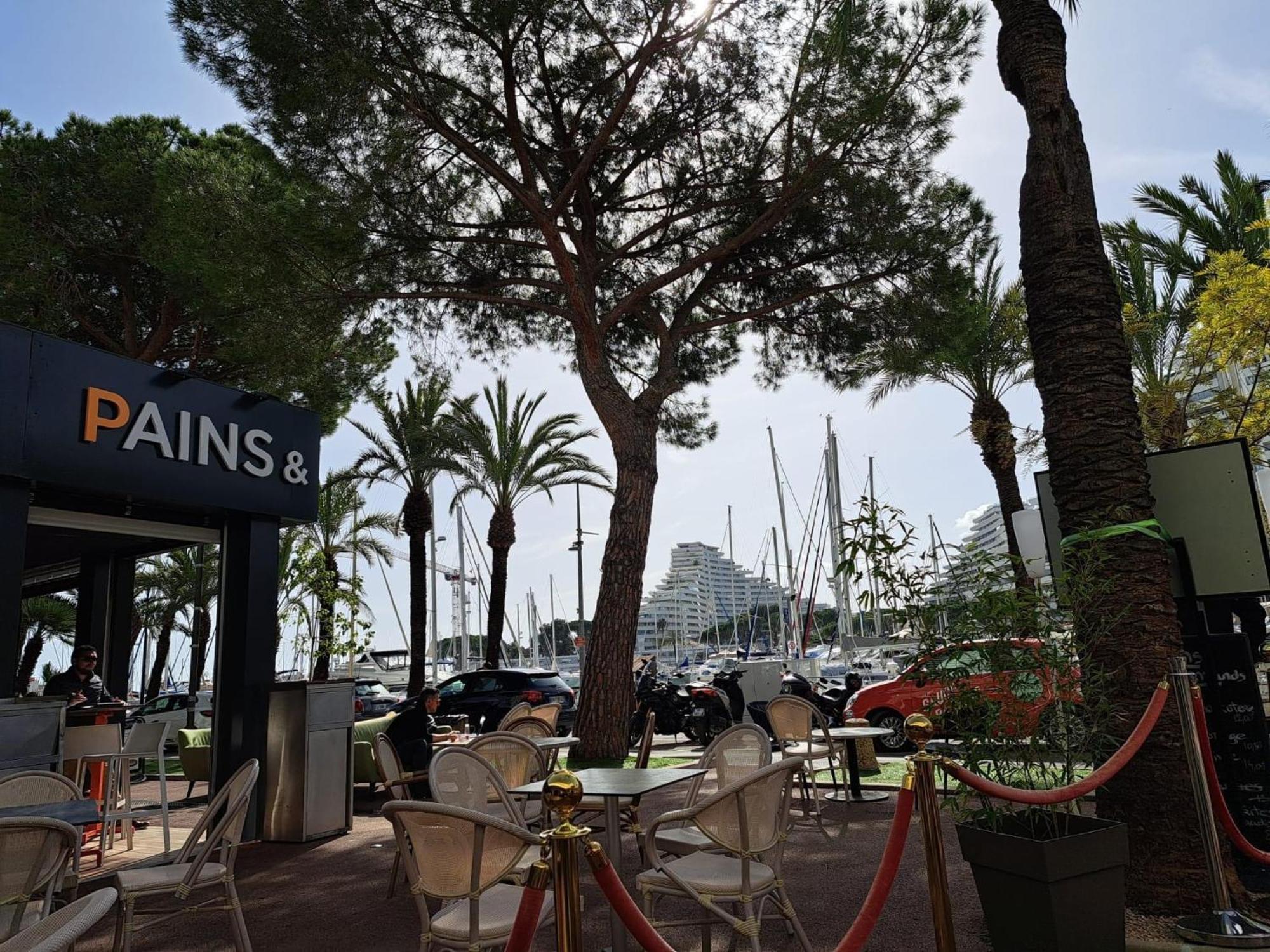 2 Pieces Rez-De-Jardin Dans Maison Avec Piscine Villeneuve-Loubet Kültér fotó